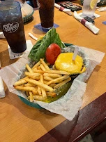 Cheeseburger & Fries- Employee